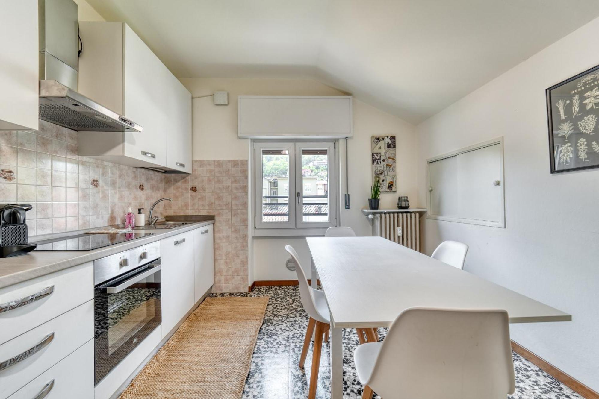 La Mansarda Apartment Комо Екстериор снимка