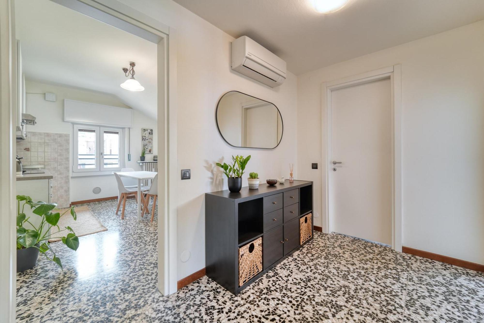 La Mansarda Apartment Комо Екстериор снимка